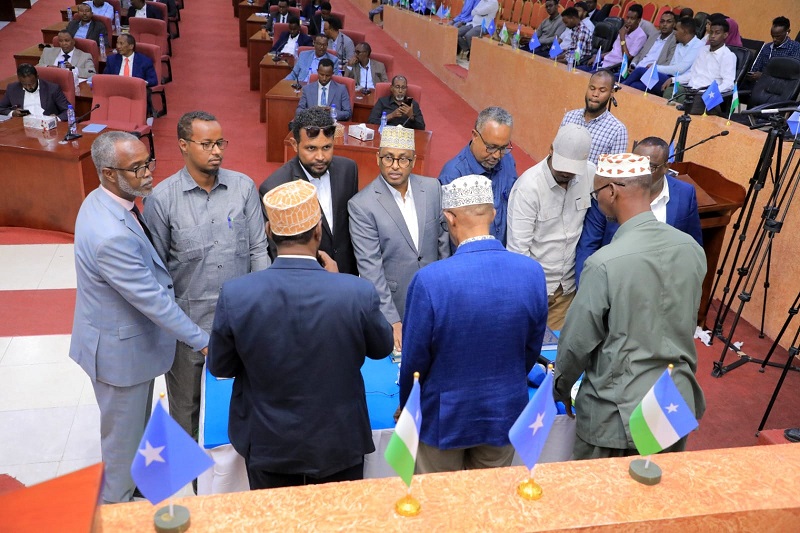 Xildhibaanada cusub ee Puntland.jpg